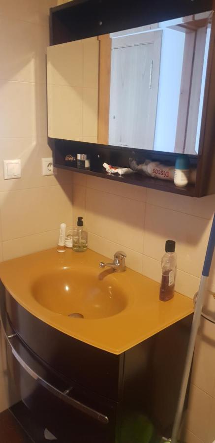 Piso Con Piscina En Sada Leilighet Eksteriør bilde